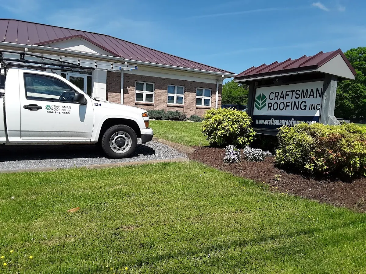 Quality Gutter & Downspout Repair by experienced craftsmen in Blackwell